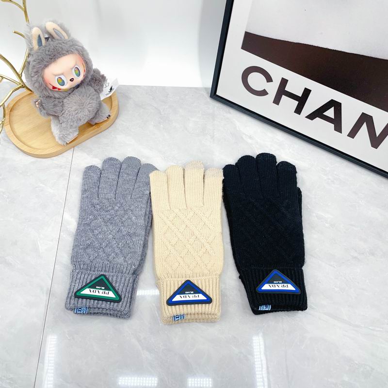 Prada Gloves dx03
